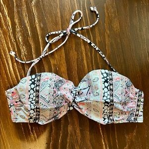Victoria’s Secret Knockout Bandeau 32D